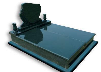 Szint eltolt fedlap rózsás síremlék