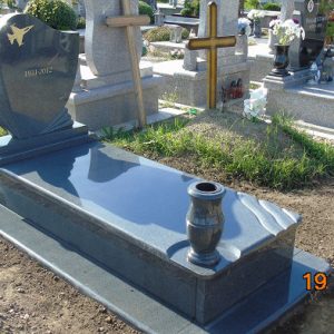 100x200-cm-Cystal-grey-gránit-síremlék_retus