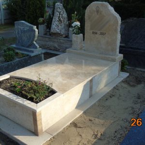 120x220-Cm-Süttői-mészkő-síremlék-2_retus