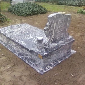 120x220-cm-Kuppan-Green-gránit-síremlék_retus