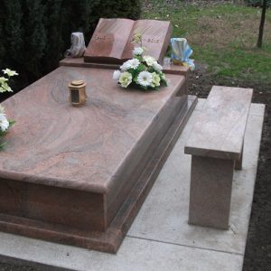 120x220-cm-Multicolor-Red-gránit-síremlék_retus