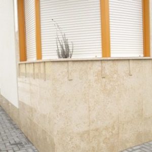 Kanfanar mészkő lábazat