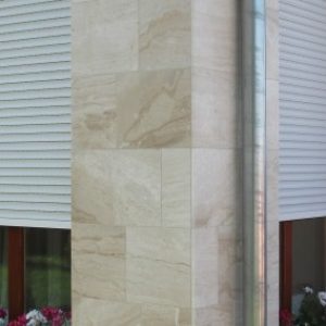 4.2-Breccia-sardo-Mészkő-burkolat-400x284