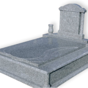 Csepp fedlapos síremlék oszlopos emlékkel