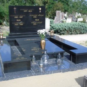 Indiai fekete gránit kripta családi sírbolt