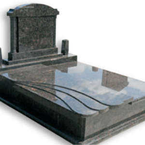 Szinteltolt hullám fedlapos síremlék oszlopos