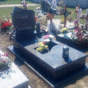 edited_120x220-cm-Himalaya-Blue-gránit-síremlék