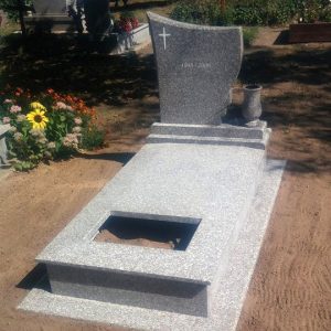 edited_120x220-cm-Mountain-Brown-gránit-síremlék-4