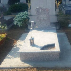 edited_120x220-cm-Mountain-Brown-gránit-síremlék-5